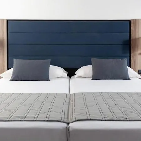 شقة Hanza Tower Family 2bdr With Pool & Sauna & Jacusi