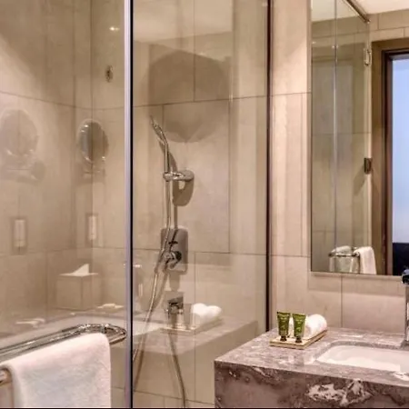 Hanza Tower Family 2bdr With Pool & Sauna & Jacusi شقة شتشيتسين