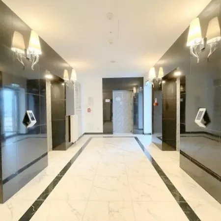 Hanza Tower Family 2bdr With Pool & Sauna & Jacusi * شتشيتسين